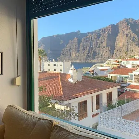 Apartmán Cosy In Santa Cruz De Tenerife With A View Acantilado de los Gigantes