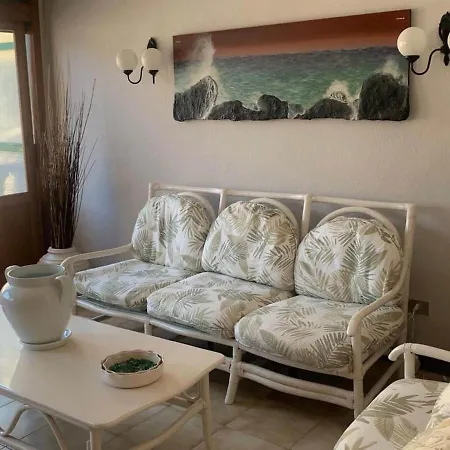 Cosy In Santa Cruz De Tenerife With A View Acantilado de los Gigantes